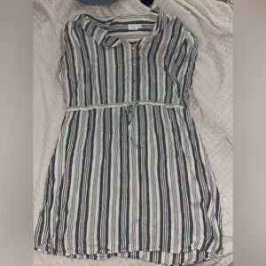 Women’s striped dress with pockets